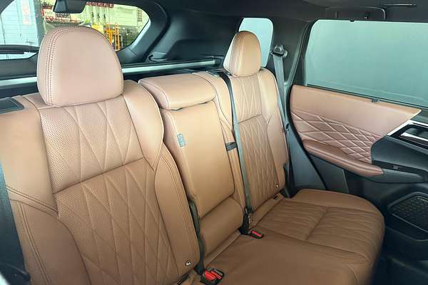 2025 Mitsubishi Outlander Exceed Tourer ZM