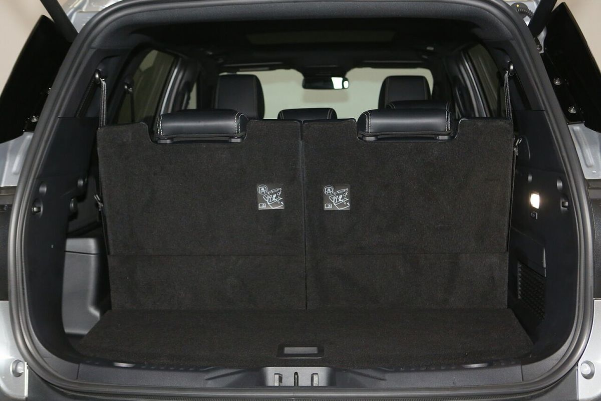 2024 Ford Everest Platinum 3.0L