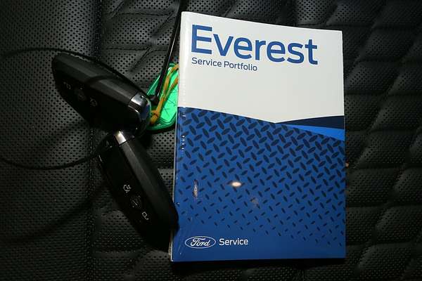 2024 Ford Everest Platinum 3.0L