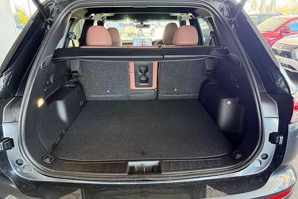 2025 Mitsubishi Outlander Exceed Tourer ZM