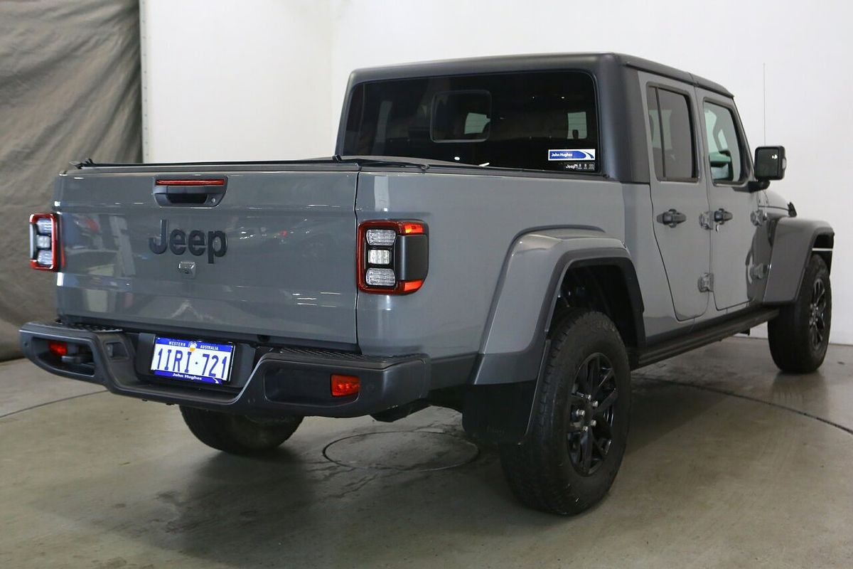 2022 Jeep Gladiator Night Eagle JT All Wheel Drive