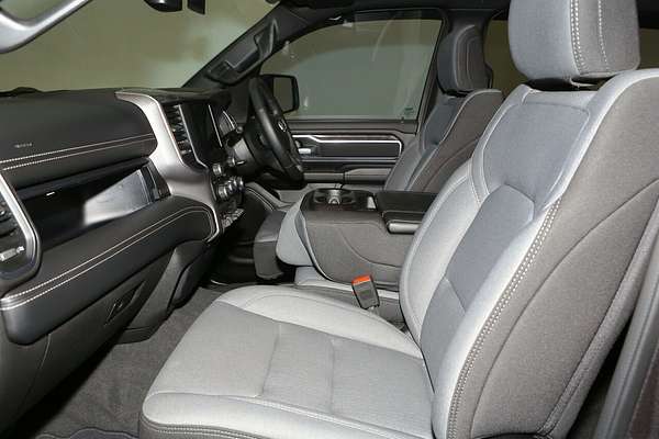 2024 RAM 1500 Big Horn DT 4X4 LWB