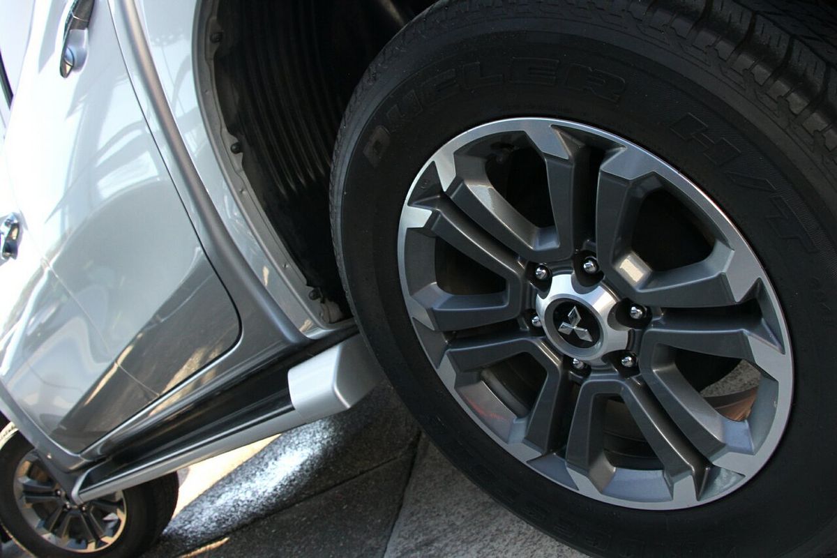 2021 Mitsubishi Triton GLS MR 4X4