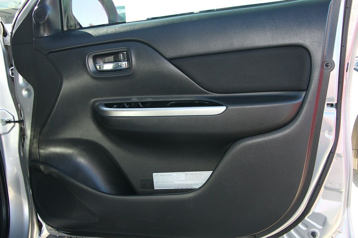 2021 Mitsubishi Triton GLS MR 4X4