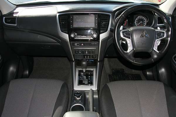 2021 Mitsubishi Triton GLS MR 4X4
