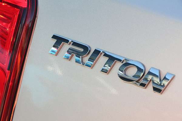 2021 Mitsubishi Triton GLS MR 4X4