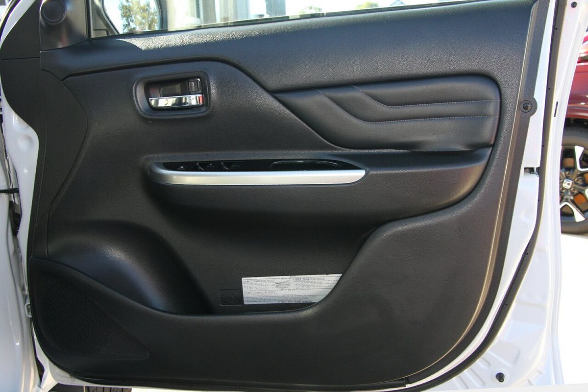 2019 Mitsubishi Triton GLS Premium MR 4X4