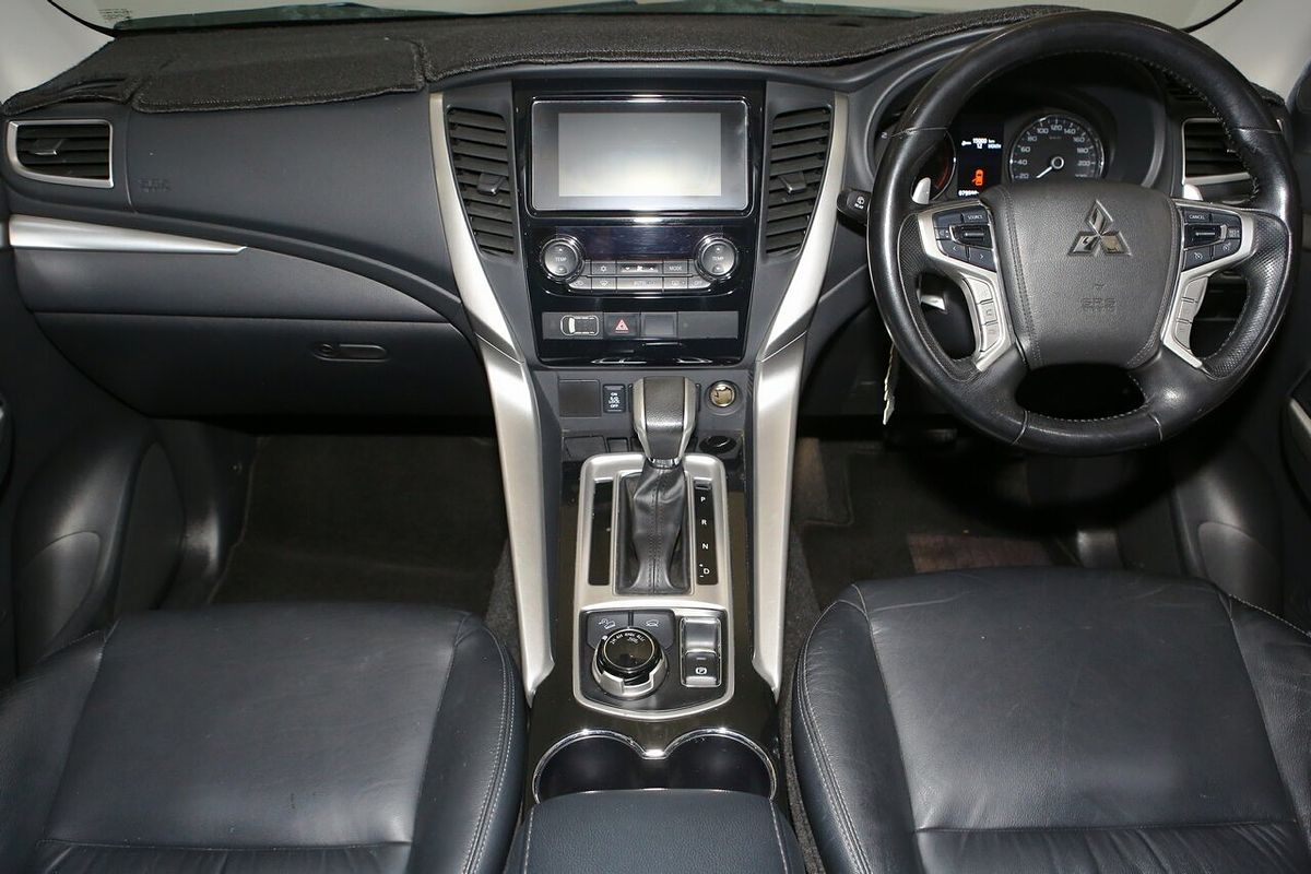 2015 Mitsubishi Pajero Sport GLS QE