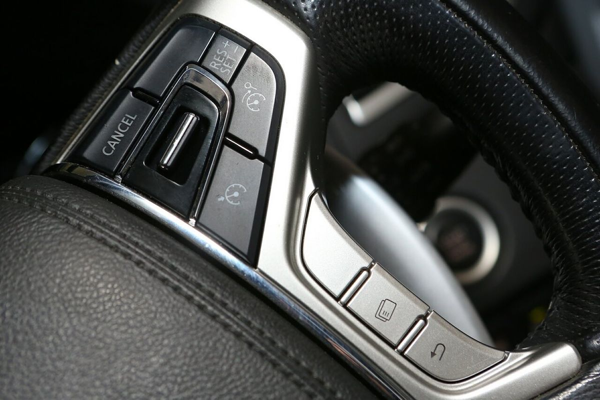 2015 Mitsubishi Pajero Sport GLS QE