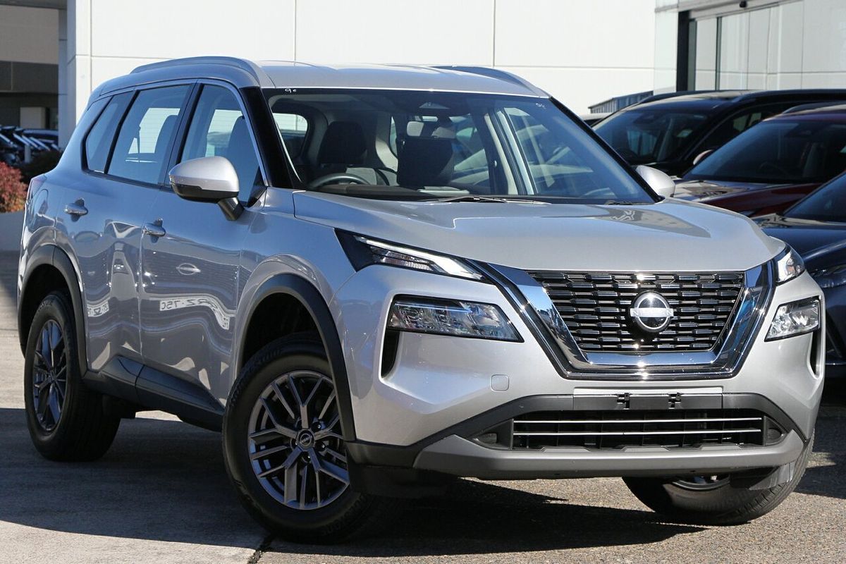 2023 Nissan X-TRAIL ST T33