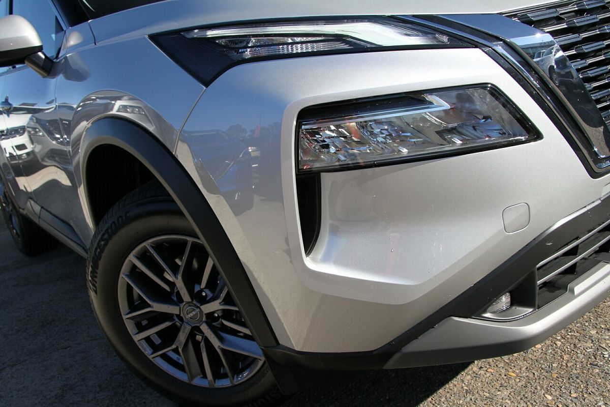 2023 Nissan X-TRAIL ST T33
