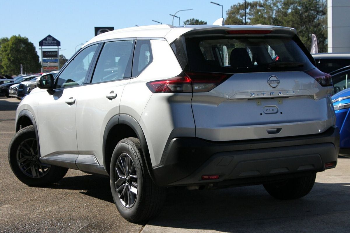 2023 Nissan X-TRAIL ST T33
