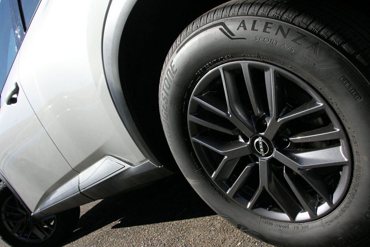 2023 Nissan X-TRAIL ST T33
