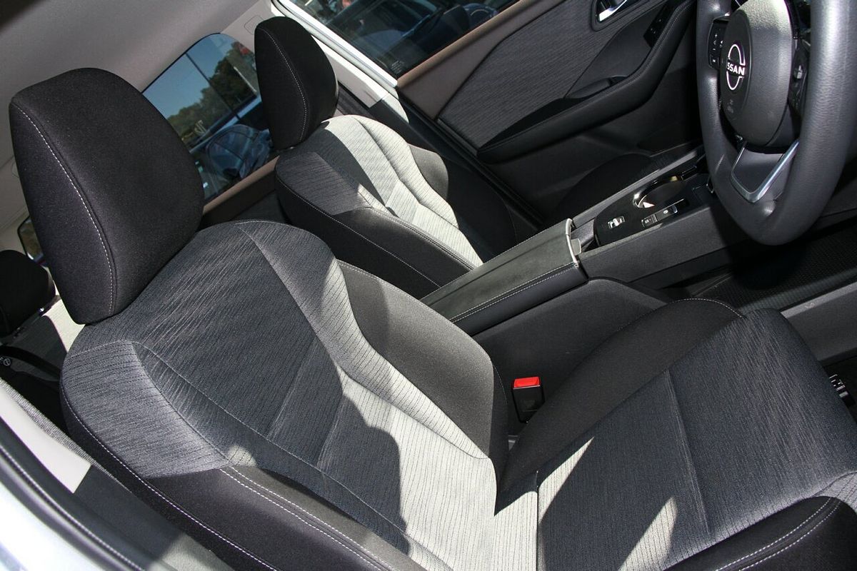 2023 Nissan X-TRAIL ST T33