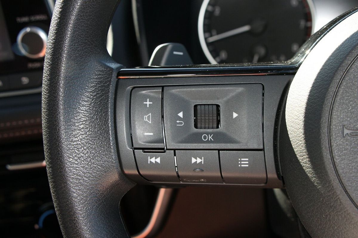 2023 Nissan X-TRAIL ST T33