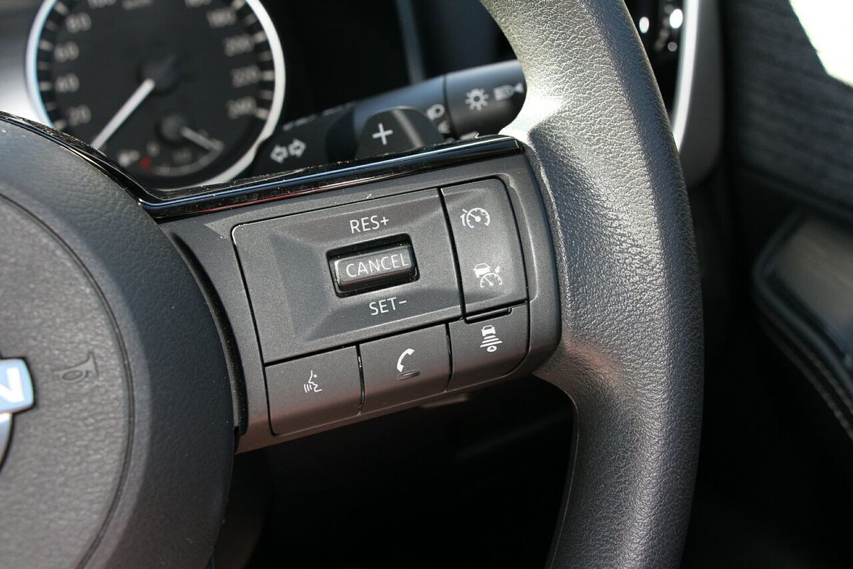 2023 Nissan X-TRAIL ST T33