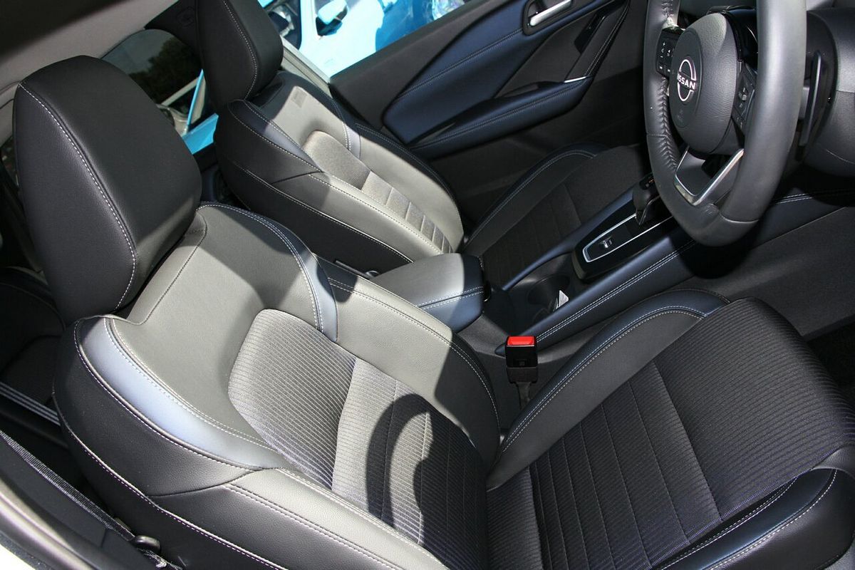 2024 Nissan QASHQAI ST-L J12