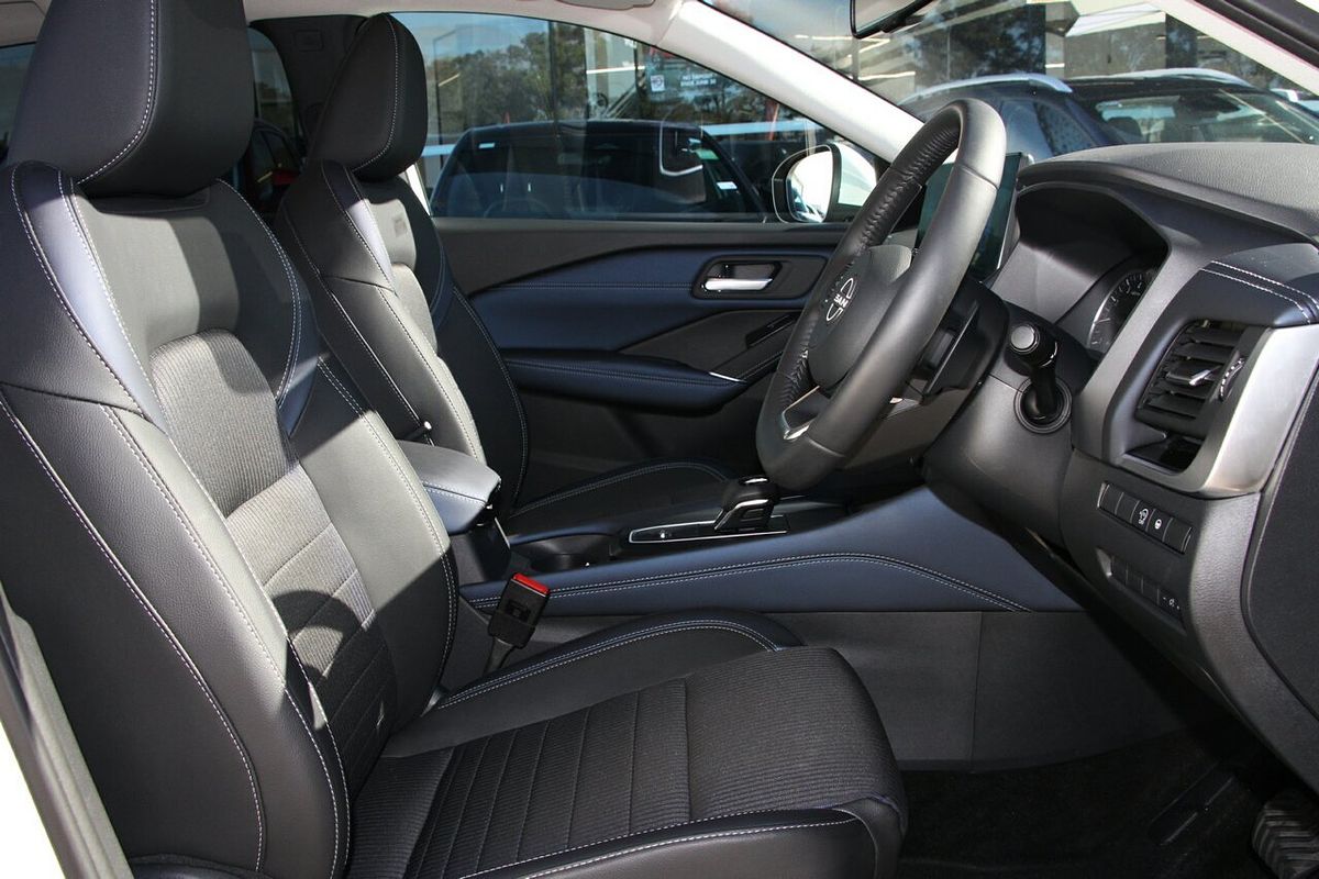2024 Nissan QASHQAI ST-L J12