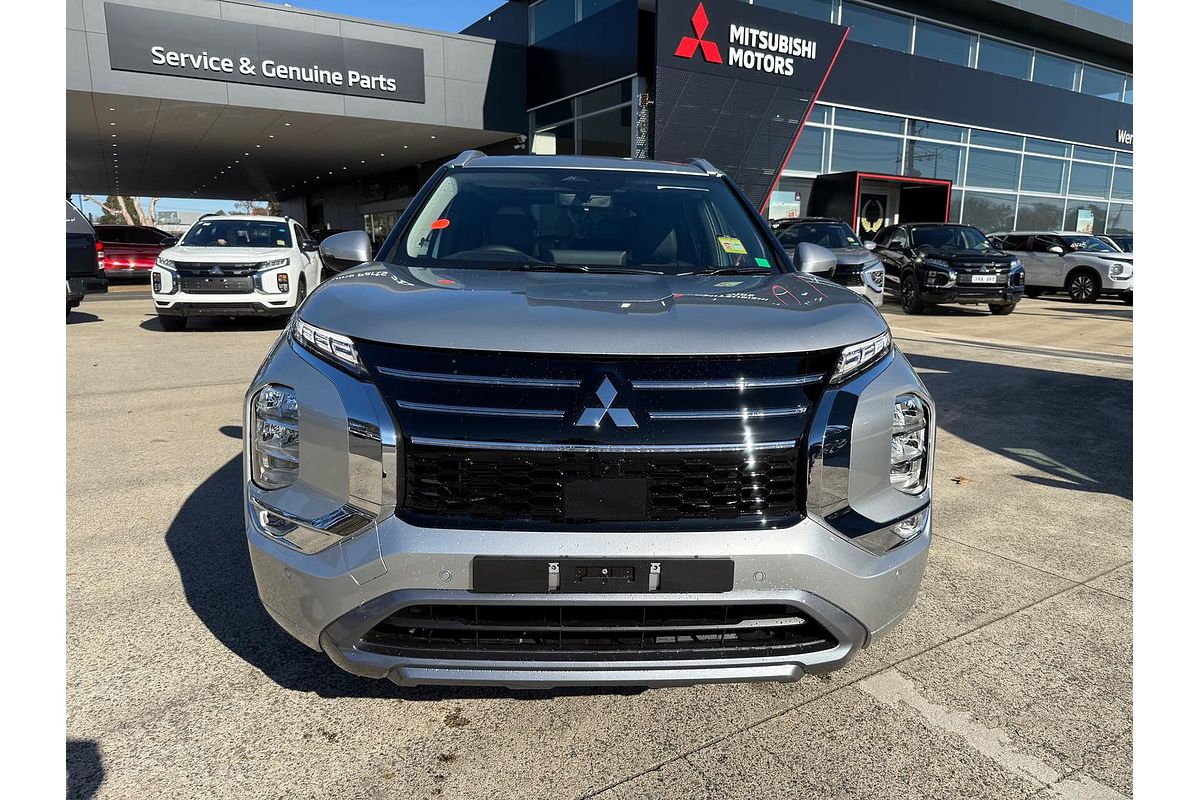2025 Mitsubishi Outlander Aspire ZM