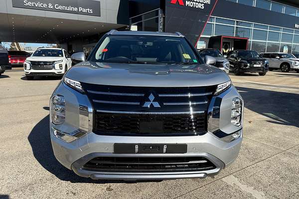 2025 Mitsubishi Outlander Aspire ZM