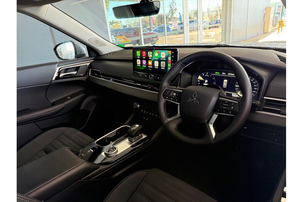 2025 Mitsubishi Outlander Aspire ZM