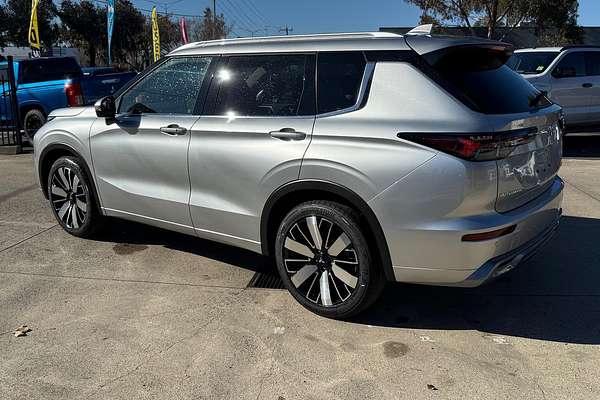 2025 Mitsubishi Outlander Aspire ZM
