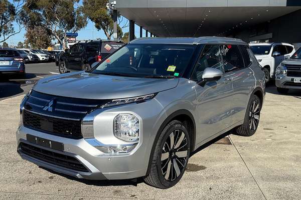 2025 Mitsubishi Outlander Aspire ZM