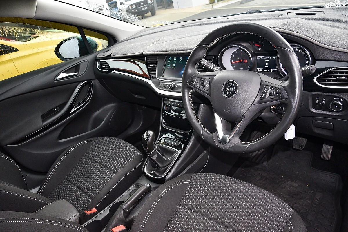 2017 Holden Astra R BK