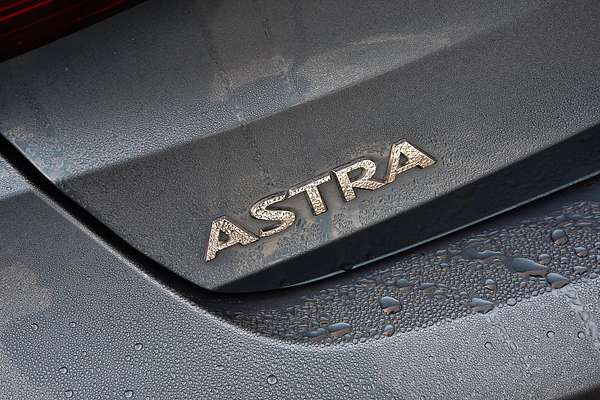 2017 Holden Astra R BK