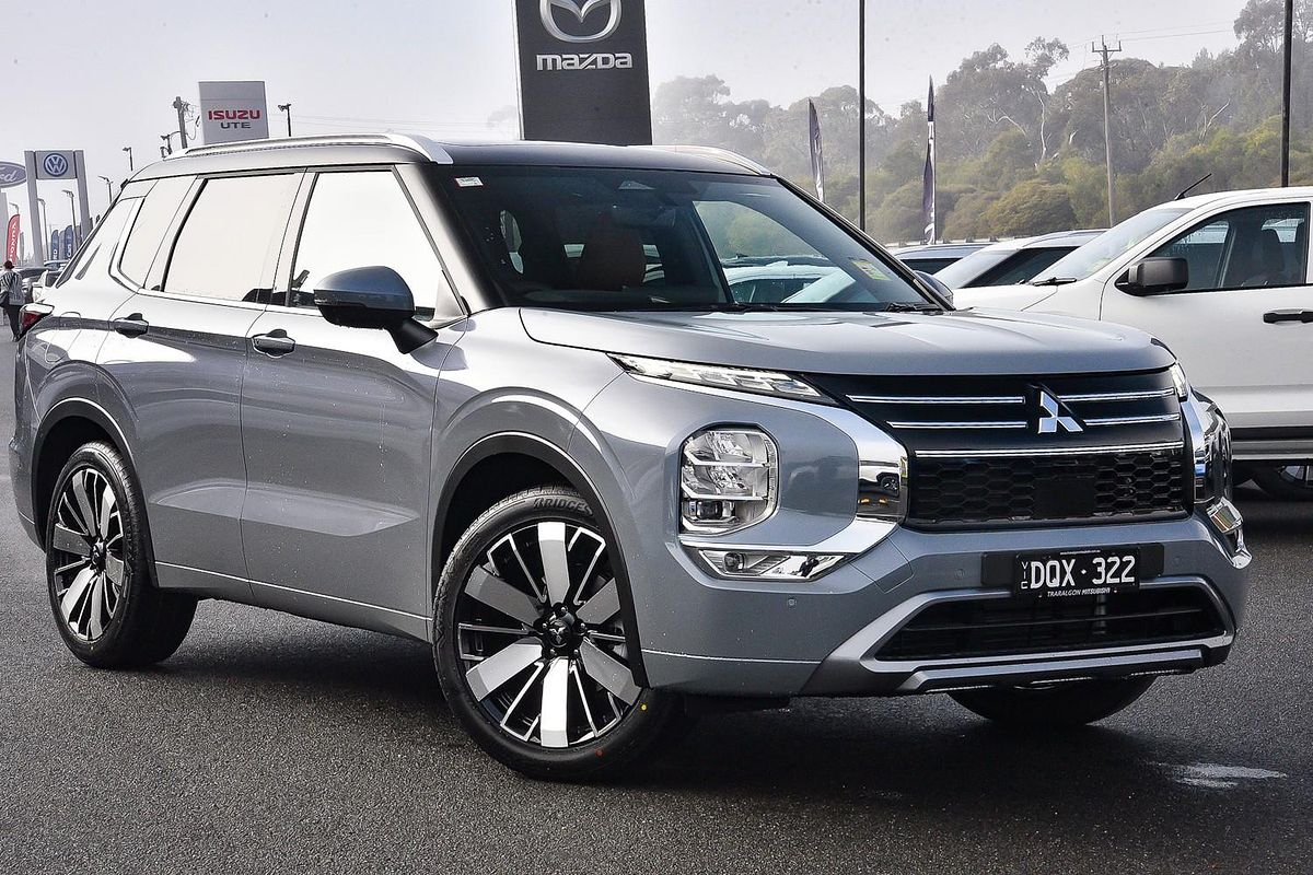 2025 Mitsubishi Outlander Exceed Tourer ZM