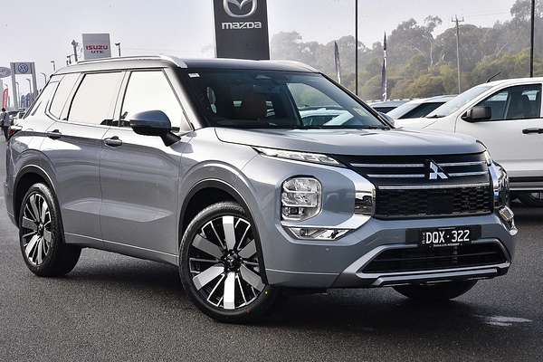 2025 Mitsubishi Outlander Exceed Tourer ZM