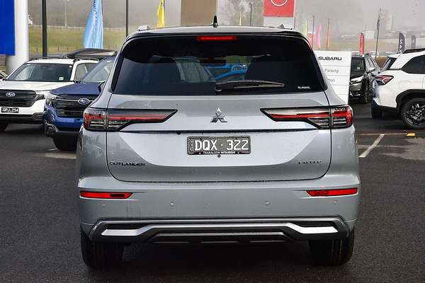 2025 Mitsubishi Outlander Exceed Tourer ZM