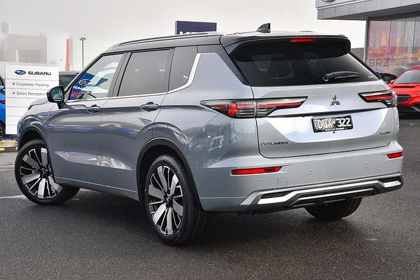 2025 Mitsubishi Outlander Exceed Tourer ZM