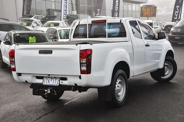 2016 Isuzu D-MAX SX High Ride Rear Wheel Drive