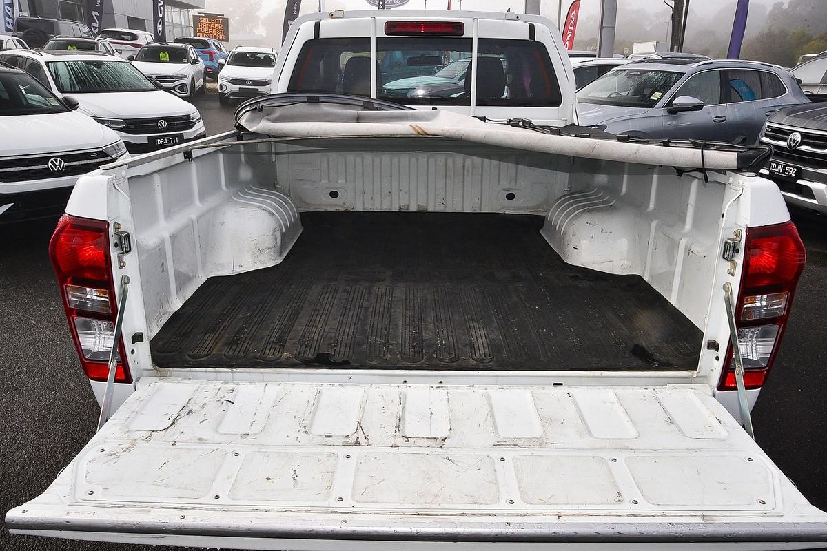 2016 Isuzu D-MAX SX High Ride Rear Wheel Drive