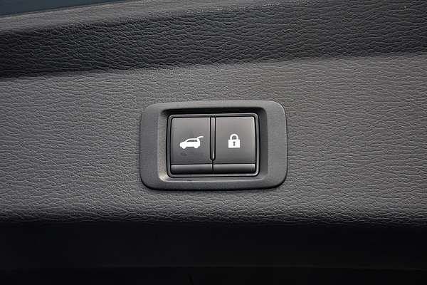 2025 Mitsubishi Outlander Exceed Tourer ZM