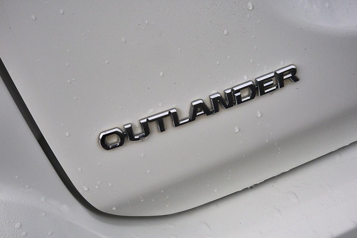 2016 Mitsubishi Outlander LS ZK