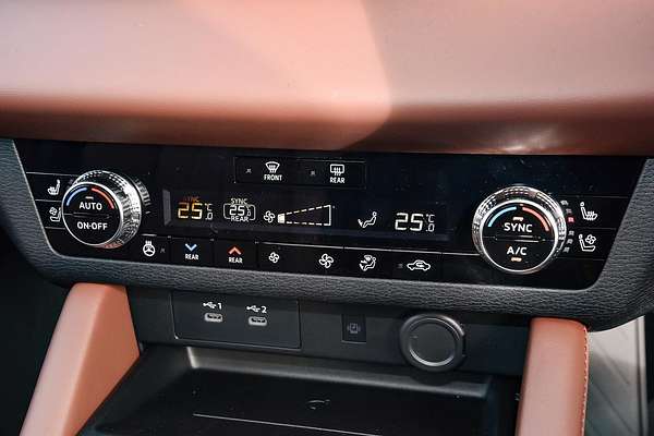 2025 Mitsubishi Outlander Exceed Tourer ZM