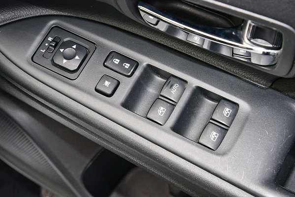 2016 Mitsubishi Outlander LS ZK