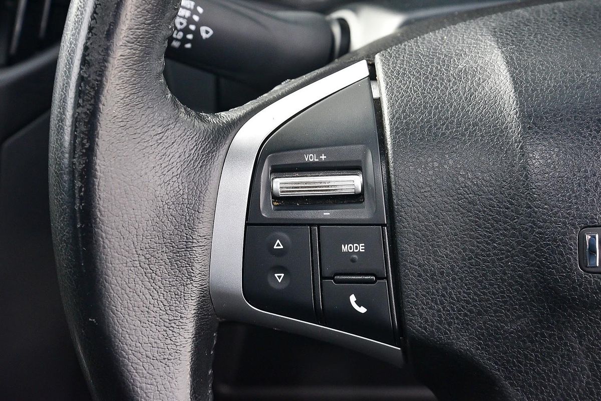 2016 Isuzu D-MAX SX High Ride Rear Wheel Drive