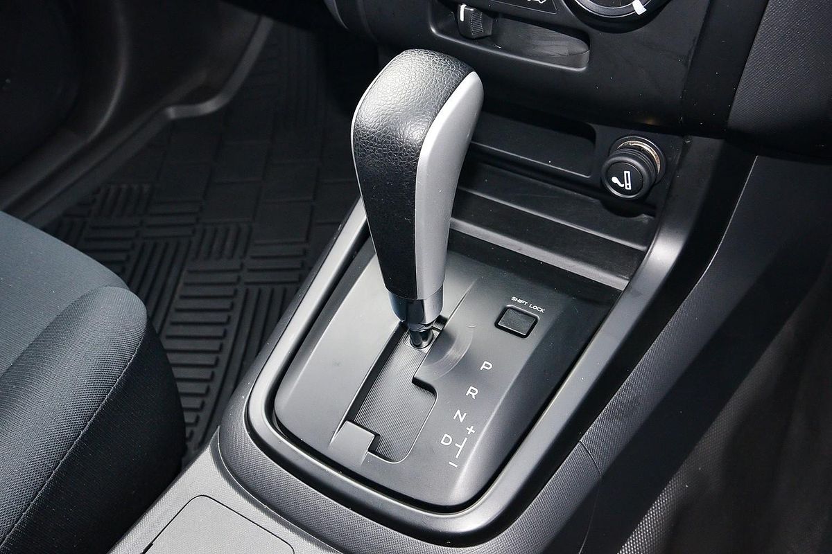 2016 Isuzu D-MAX SX High Ride Rear Wheel Drive
