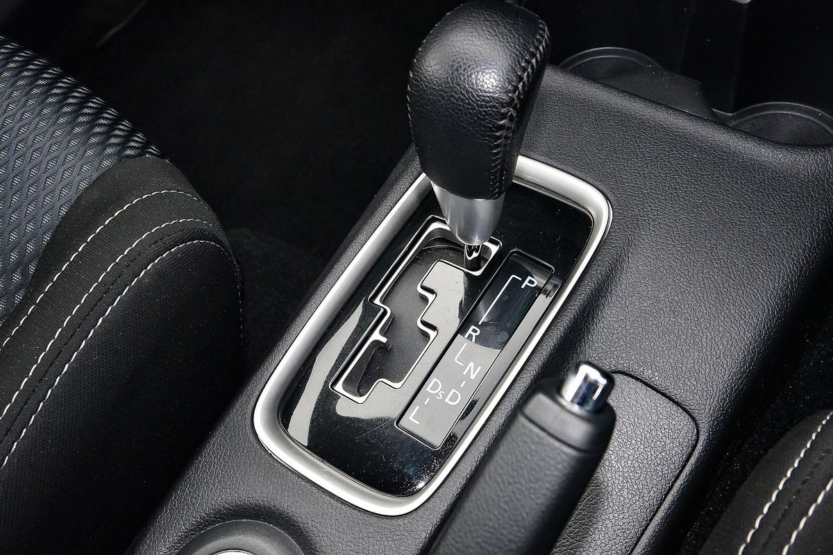 2016 Mitsubishi Outlander LS ZK