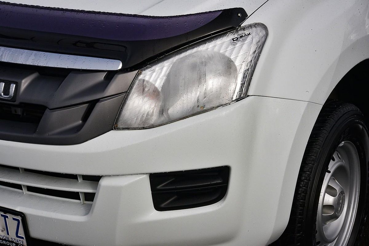 2016 Isuzu D-MAX SX High Ride Rear Wheel Drive