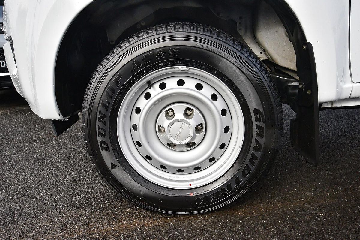 2016 Isuzu D-MAX SX High Ride Rear Wheel Drive