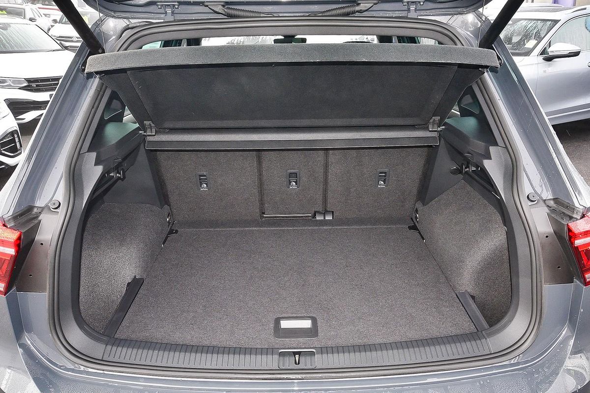 2024 Volkswagen Tiguan 162TSI R-Line 5N