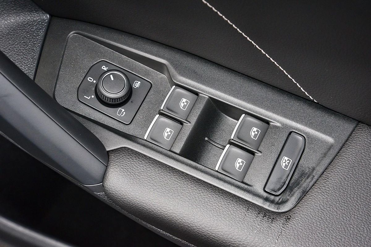 2024 Volkswagen Tiguan 162TSI R-Line 5N
