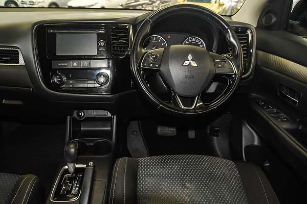2016 Mitsubishi Outlander LS ZK