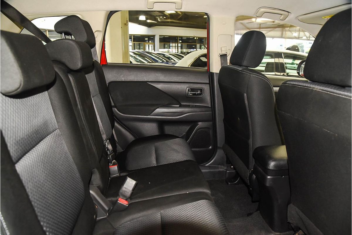 2016 Mitsubishi Outlander LS ZK