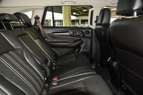 2024 Isuzu MU-X LS-T