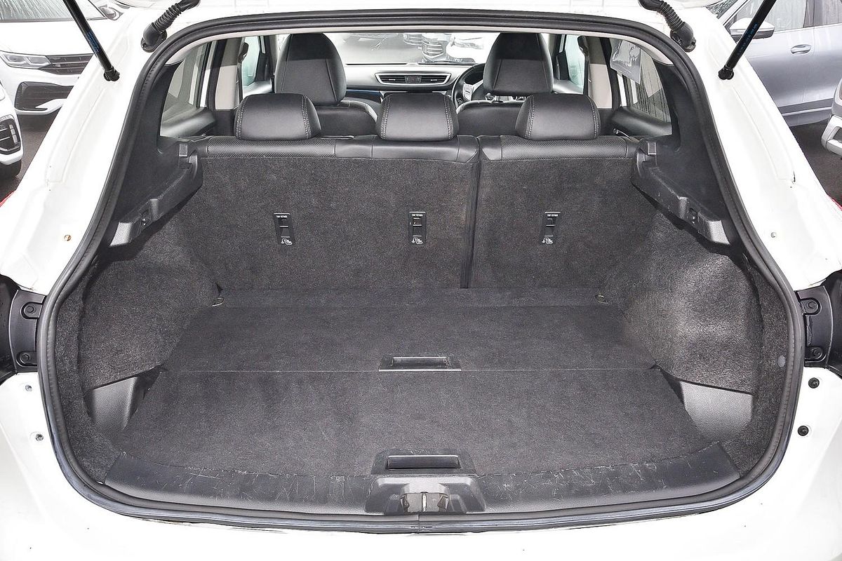 2017 Nissan QASHQAI Ti J11